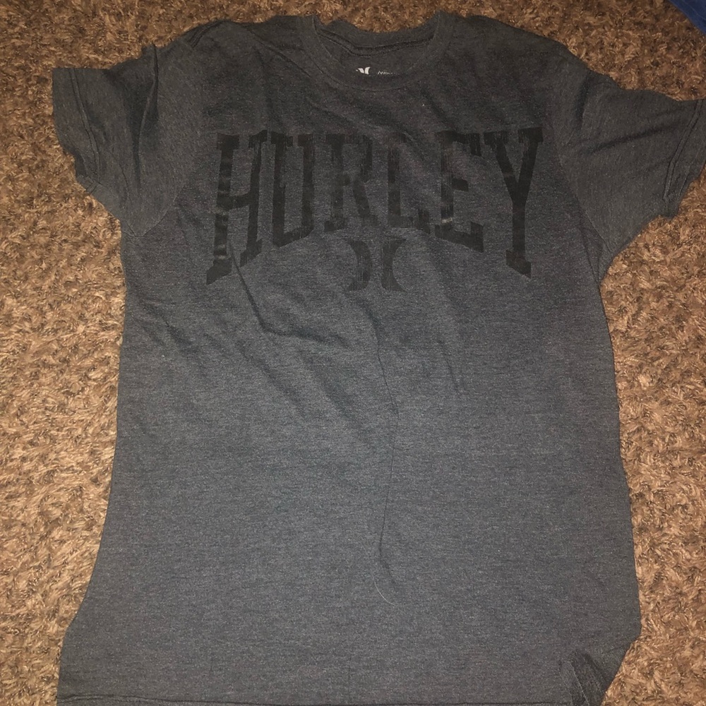 Hurley men’s T shirt